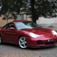 Porsche 911 Turbo cat Coupé * Orient Red*Cronologi