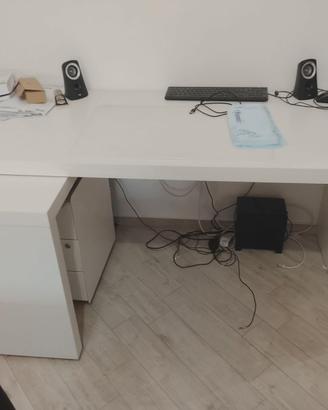 Scrivania Ikea
