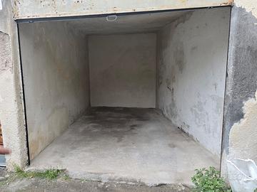 Garage centralissimo vicino Piazza Duomo e Univ