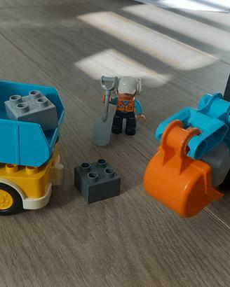 Lego Duplo - 10931 - Camion e scavatrice cingolata