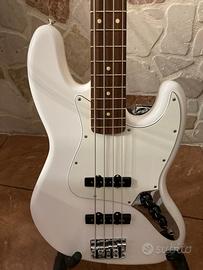 basso elettrico Fender Jazz