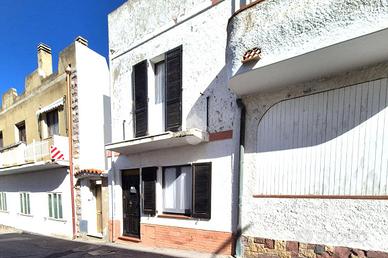 3 LOCALI A CALASETTA