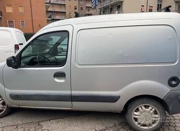 RENAULT Kangoo 2ª serie - 2005