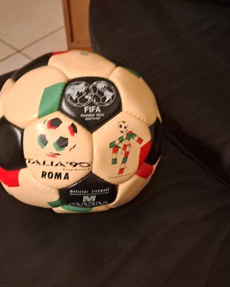 Pallone da collezione Italia 90