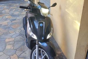 Piaggio Medley 125 ABS 2023 (solo 1250 km!)