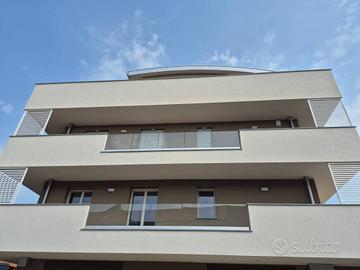 Appartamento di 147 m² con 4 locali a Barlassina