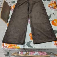 Pantalone di velluto marrone da donna