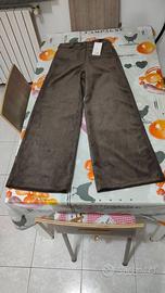 Pantalone di velluto marrone da donna