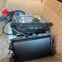 Stereo con schermo ORIGINALE Alfa romeo giulietta