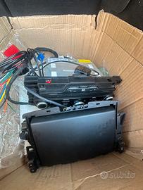 Stereo con schermo ORIGINALE Alfa romeo giulietta