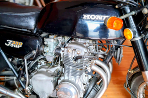 Moto Honda Four 350