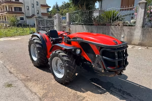 Antonio Carraro TGF 9900,90cv,40km/,2570ore,2018