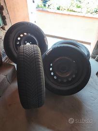 Cerchi + Gomme Invernali Per Dacia Sandero Stepway