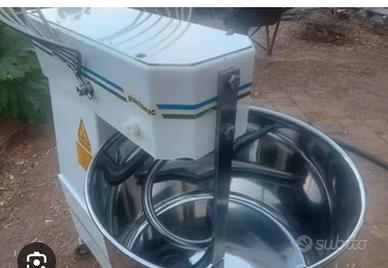 Impastatrice professionale