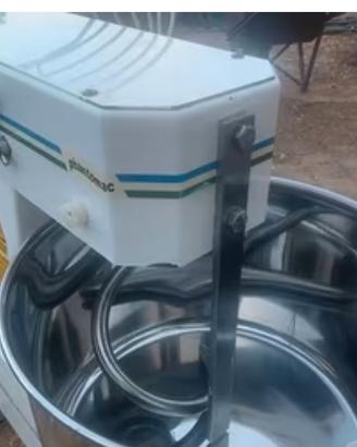 Impastatrice professionale