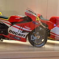 Moto VR46 scala 1:12