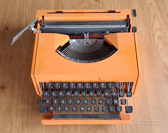 Macchina da scrivere