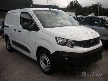 PEUGEOT PARTNER HDI 100 maxi