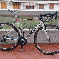 bici da corsa cube full carbon 