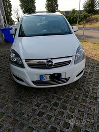 Opel Zafira b 1.6 Turbo Metano 