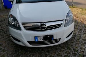Opel Zafira b 1.6 Turbo Metano 