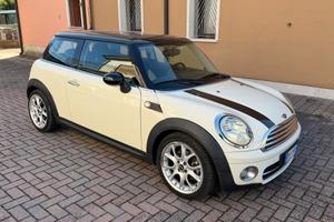 Mini 1.6 16V Cooper D Ok Neopatentatj