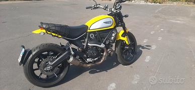 Ducati Scrambler Icon 800 depotenziata