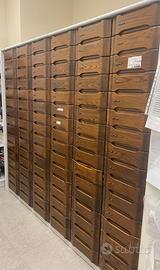 Cassettiera per farmaci