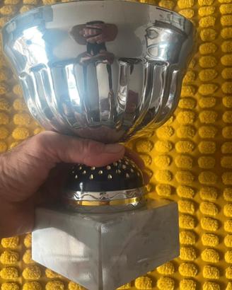Trofeo sportivo 18x18 h 20