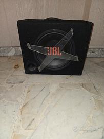 subwoofer più amplificatore 