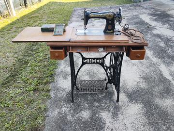 Singer  15