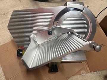 Affettatrice obliqua professionale