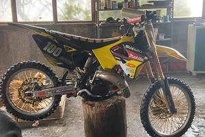 Suzuky rm 125 in buone condizioni