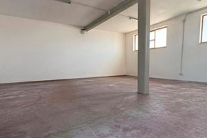 Locale 100 metri