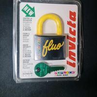 Lucchetto Invicta black & decker 1993 fluo