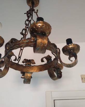Lampadari in Rame epoca medievale.