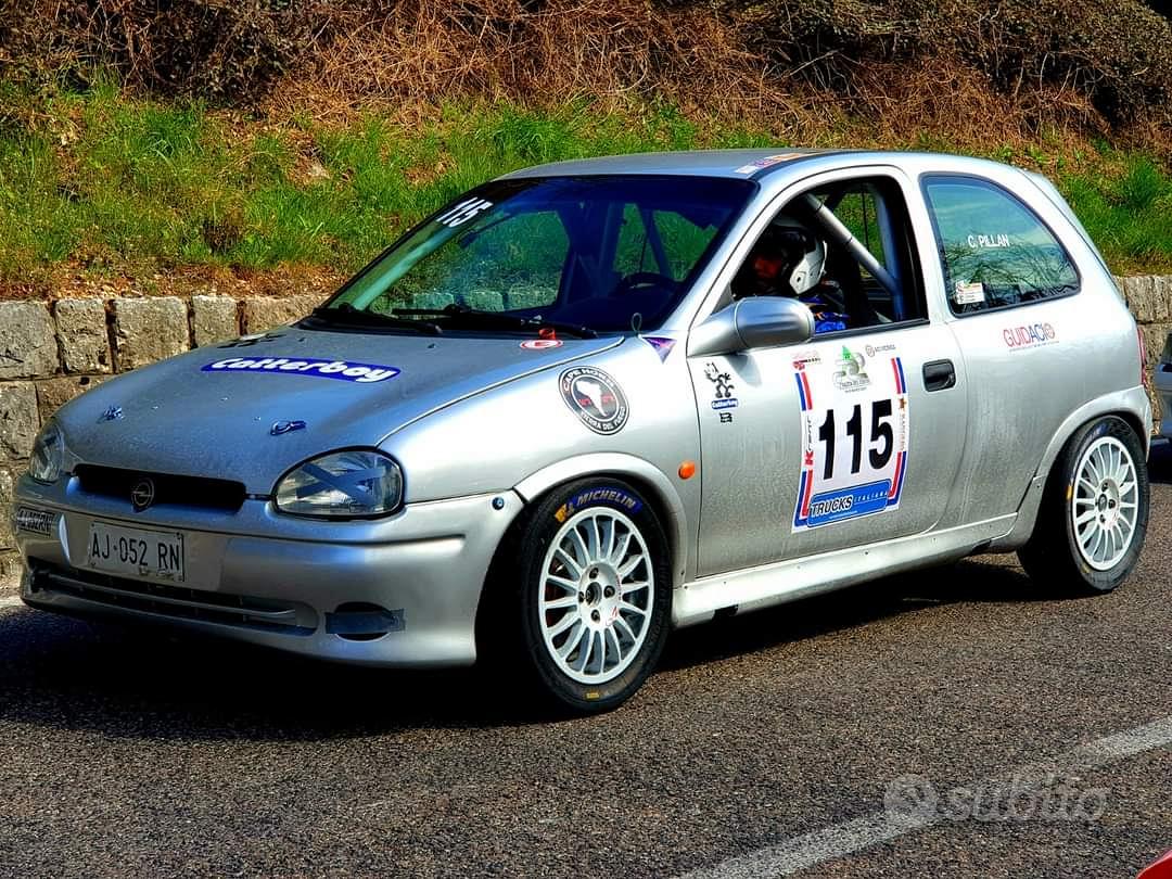 Opel corsa b 1.6 Gsi rally Gruppo N/A - Auto In vendita a Vicenza