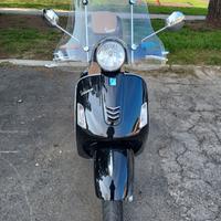 Piaggio Vespa 300GTS ABS