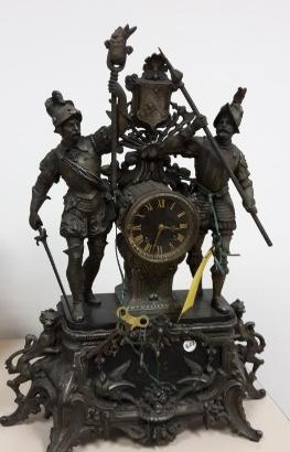 Antico orologio da tavolo
