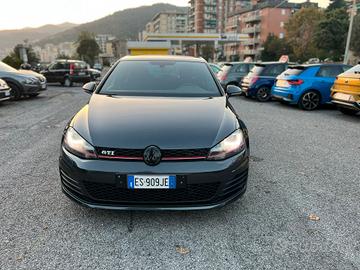 Volkswagen Golf GTI Golf GTI 2.0 TSI DSG 5p. BlueM