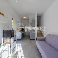 Porzione di casa ristrutturata con giardino privat