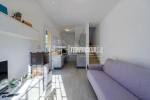 Porzione di casa ristrutturata con giardino privat