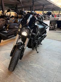 Benelli Leoncino 500 Moto