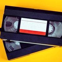 RIVERSAMENTO DA VHS/VHS-C /VIDEO 8MM A DVD/USB