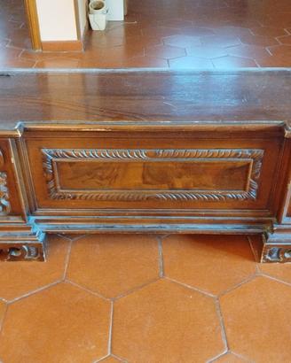 Cassapanca in legno