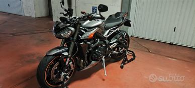 Street triple 765 RS 2023