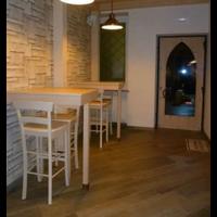 sgabelli e lampadari