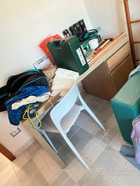 Scrivania Ikea Malm effetto rovere