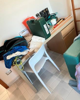 Scrivania Ikea Malm effetto rovere