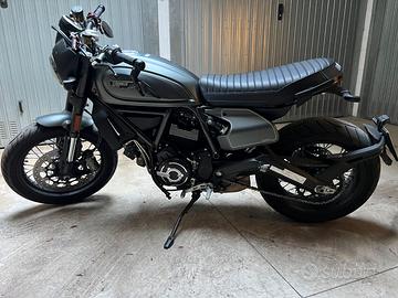 Ducati Scrambler Nightshift 800 – 2021 – 8.000 km